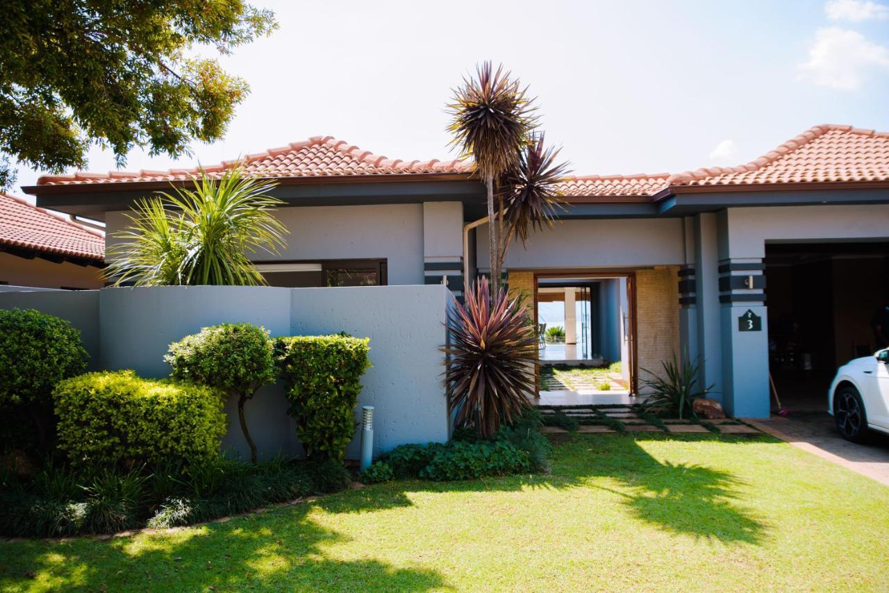 Vila Dam View House Hartbeespoort Exteriér fotografie